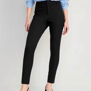 Old Navy Black Skinny Pixie Ankle Pants